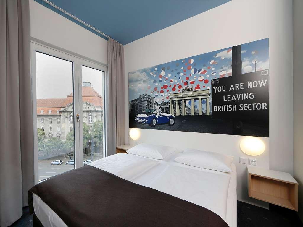 B&B Hotel Berlin-Charlottenburg 객실 사진